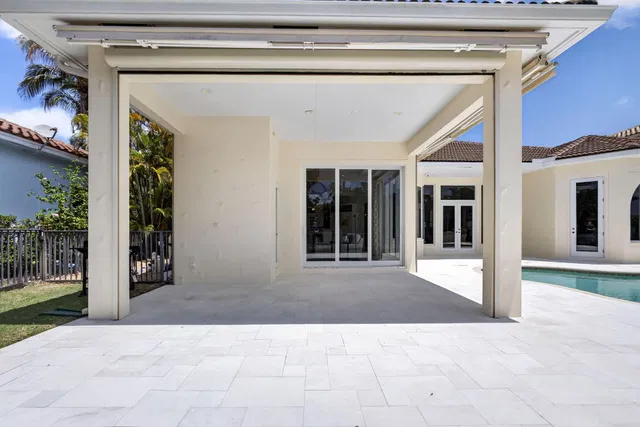  Residence photo 92