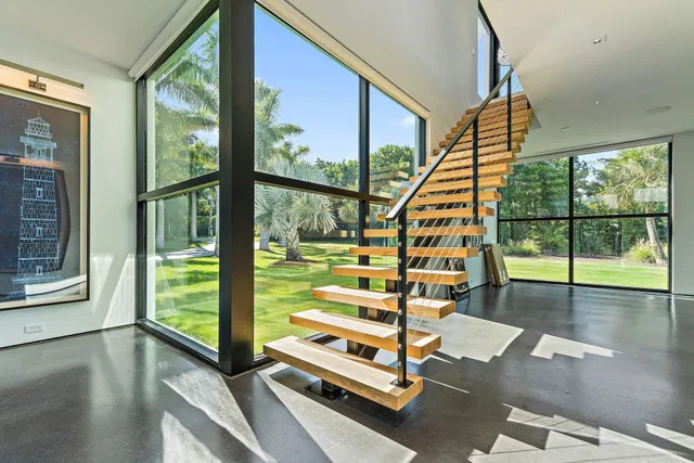 Residence photo 29