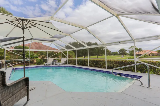 PGA National Palm Beach Gardens Residence photo 16