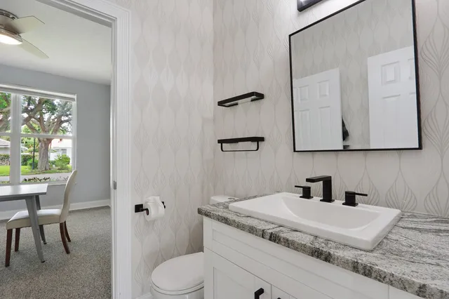 PGA National Palm Beach Gardens Residence photo 25