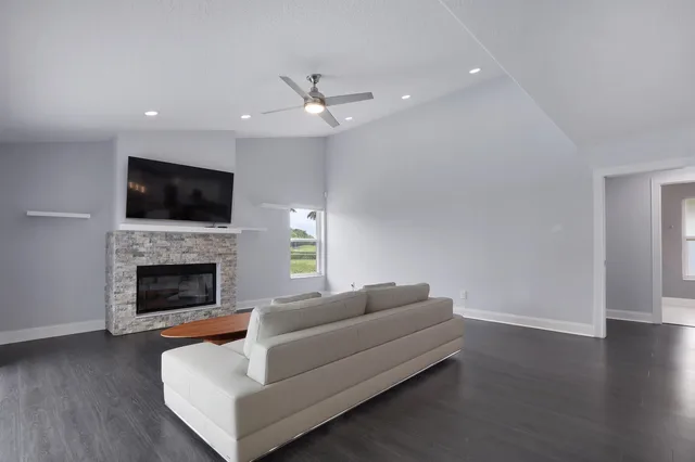 PGA National Palm Beach Gardens Residence photo 51