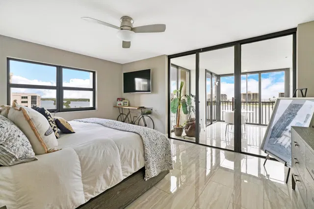 Unit 512 photo 26