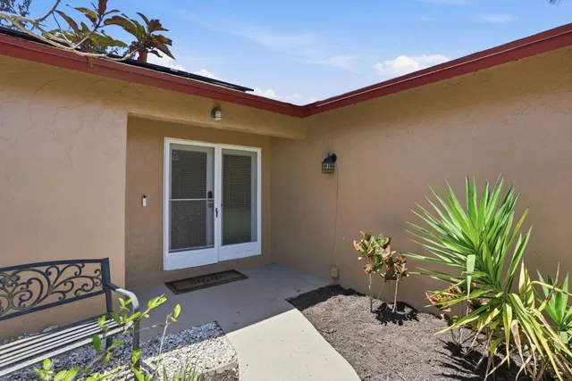 Residence photo 5