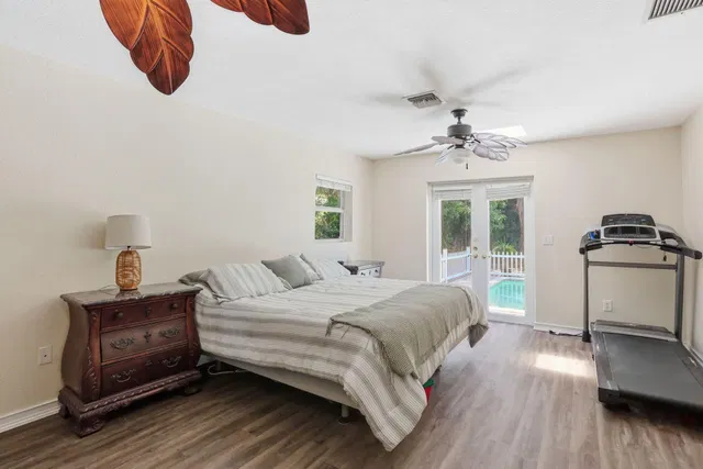 Residence photo 20