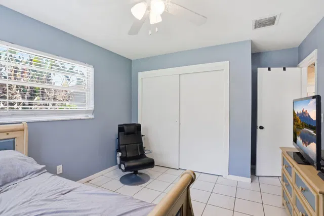 Residence photo 36