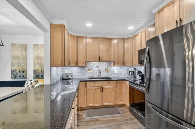 Lakeside Arms Lake Worth Unit 214 photo 2