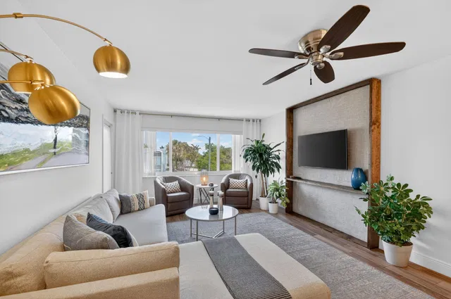 Lakeside Arms Lake Worth Unit 214 photo 10