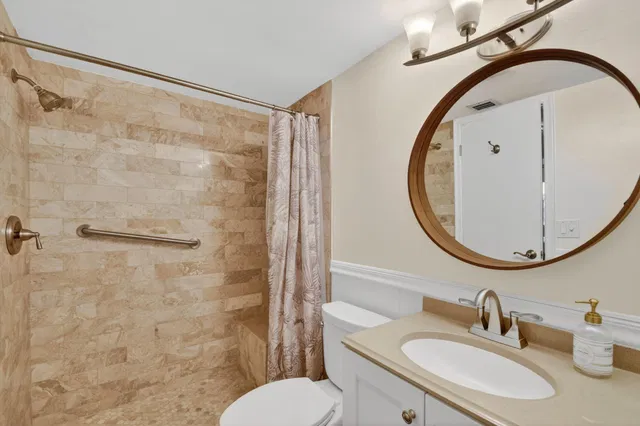 Lakeside Arms Lake Worth Unit 214 photo 18