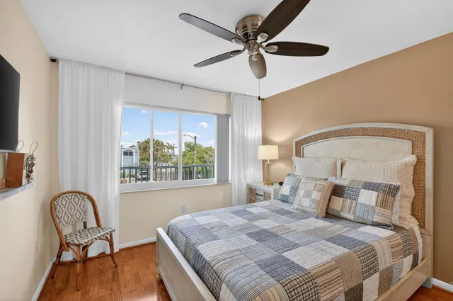 Lakeside Arms Lake Worth Unit 214 photo 20