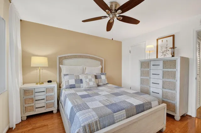 Lakeside Arms Lake Worth Unit 214 photo 21