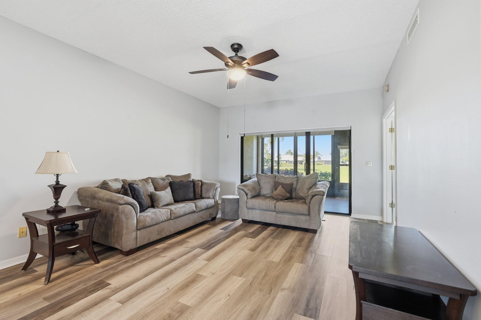  Unit 102 photo 11