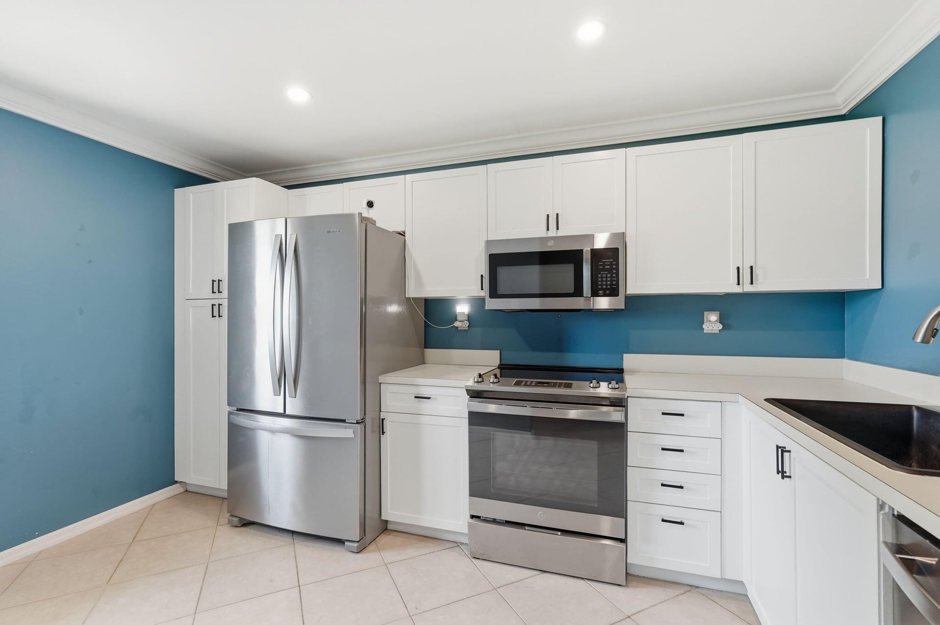  Unit 102 photo 14