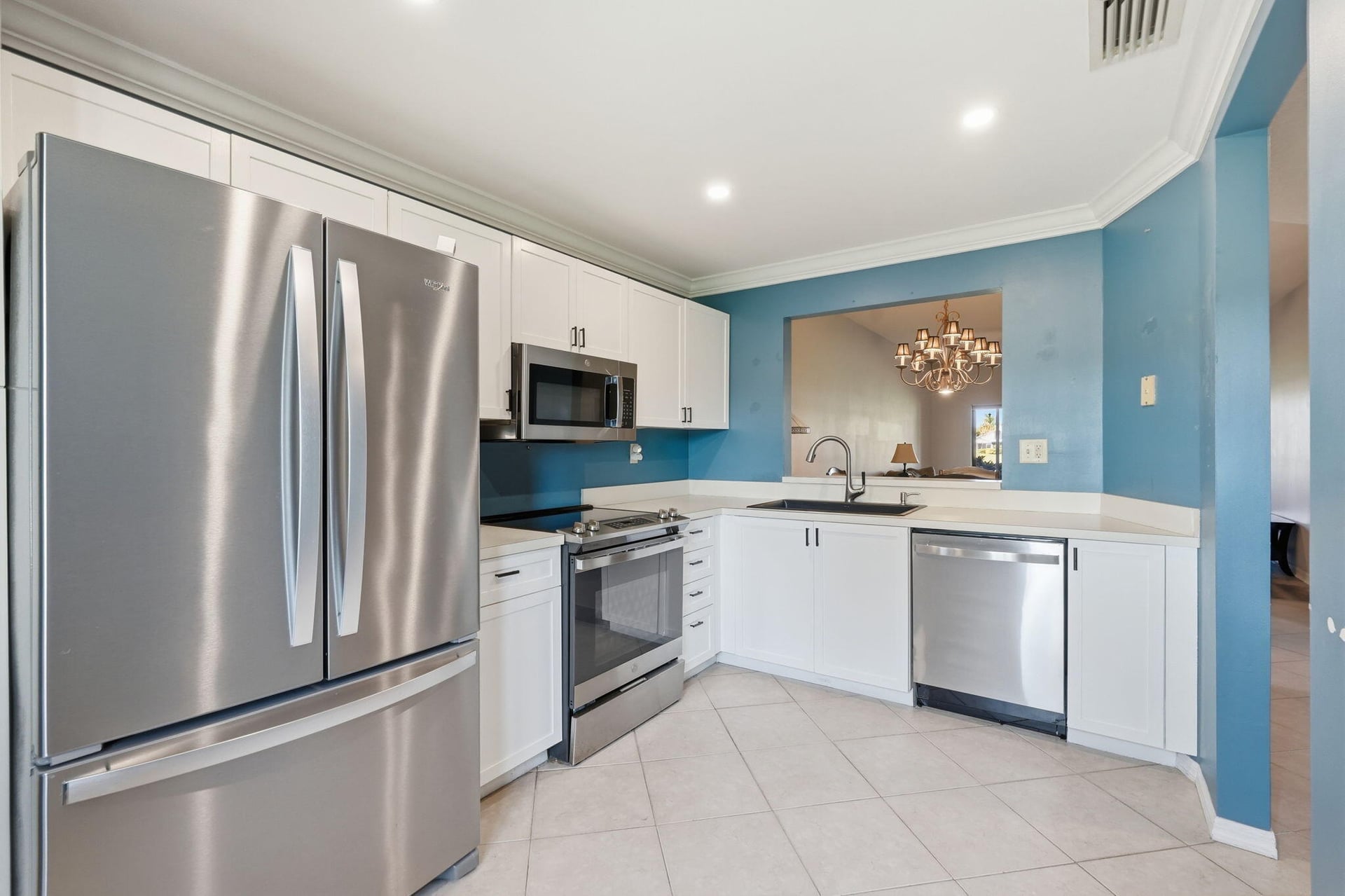  Unit 102 photo 15