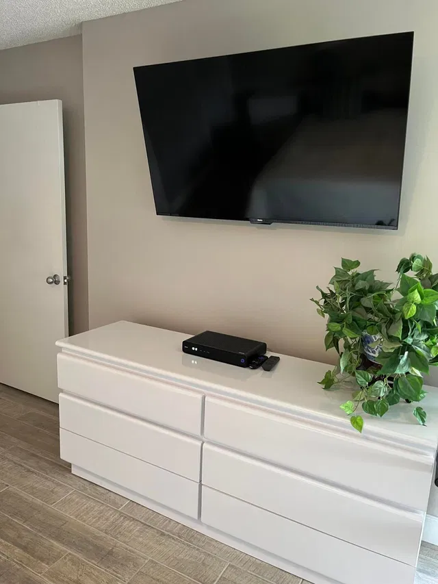 Unit 205 photo 23