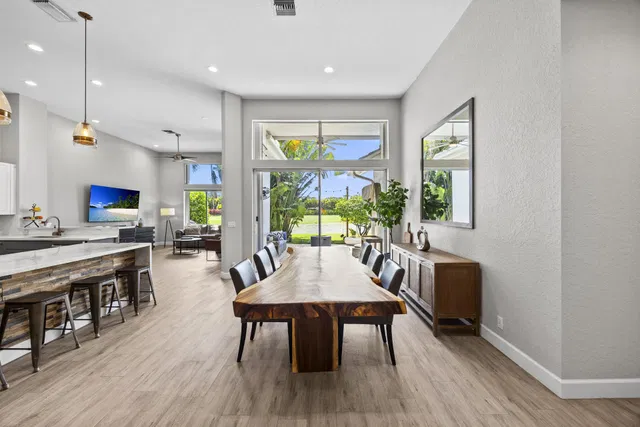 Woodfield Country Club Residence photo 15