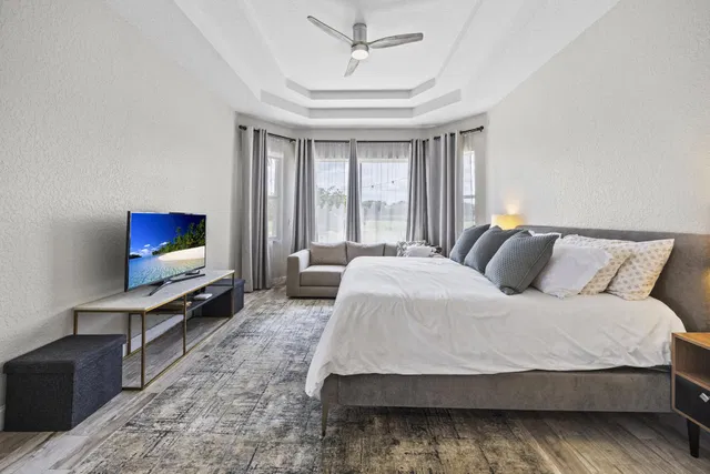 Woodfield Country Club Residence photo 29