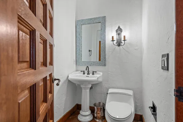 Residence photo 12