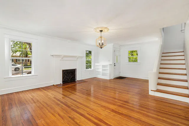 Old Northwood Residence photo 6