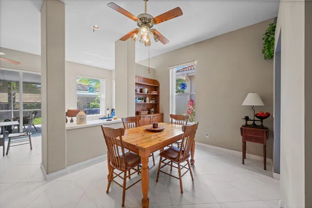 Residence photo 11