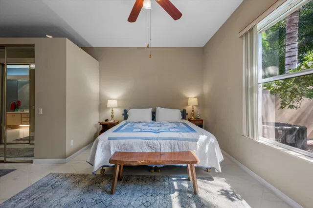 Residence photo 30