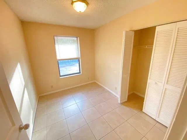 Residence photo 8