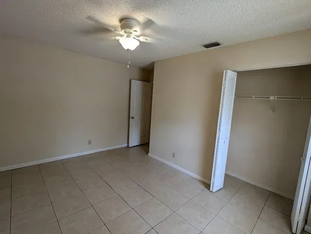 Residence photo 13