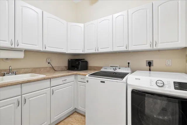 Residence photo 28