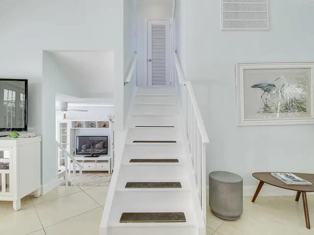 Singer Island Residence photo 17