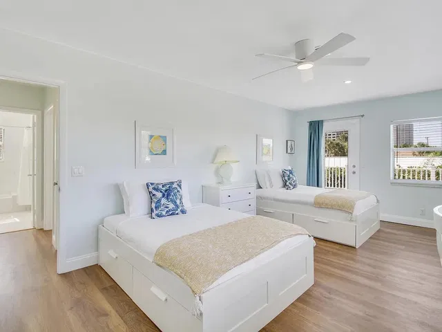 Singer Island Residence photo 22