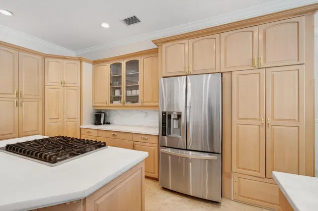 Residence photo 26
