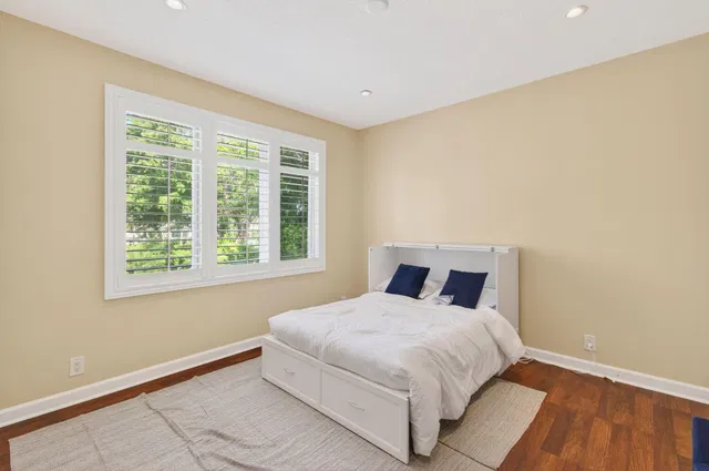 Residence photo 44