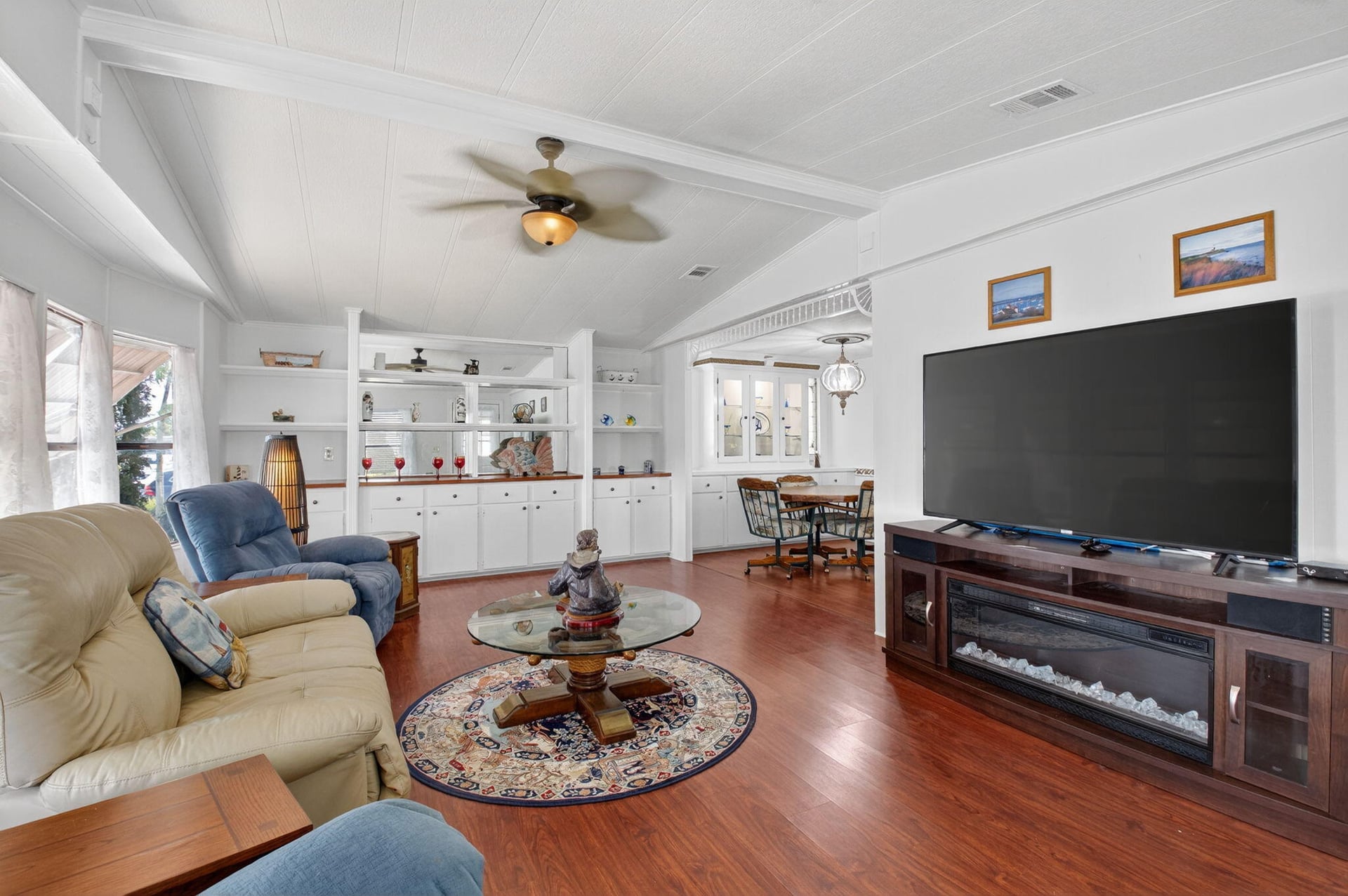 Residence photo 18