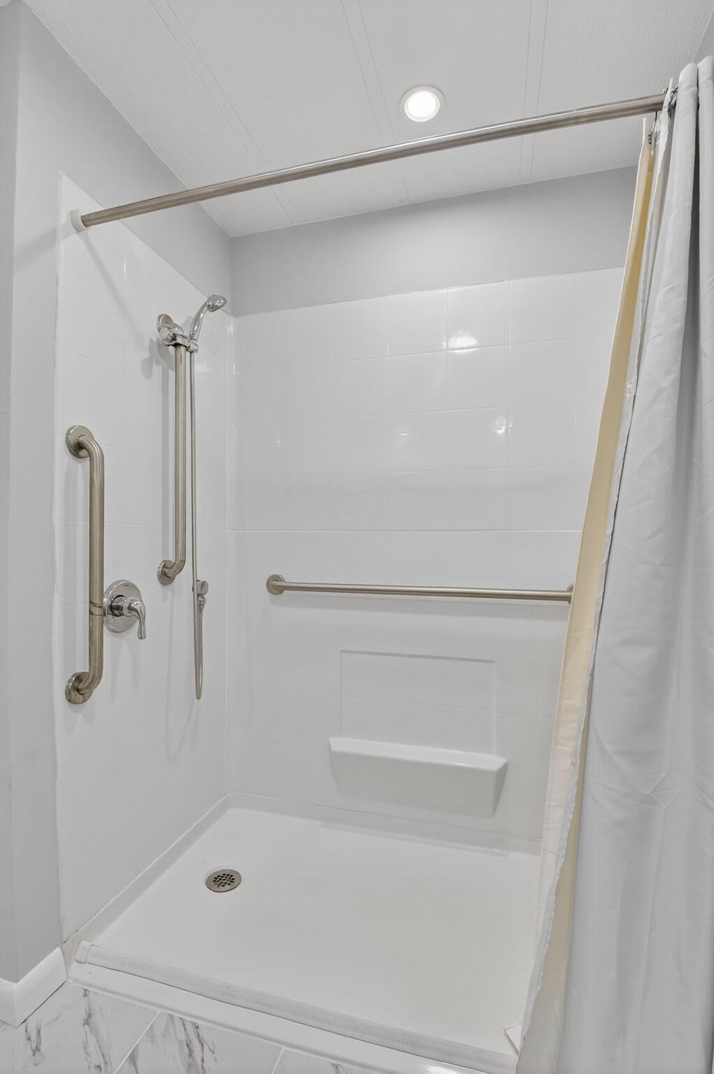 Residence photo 25