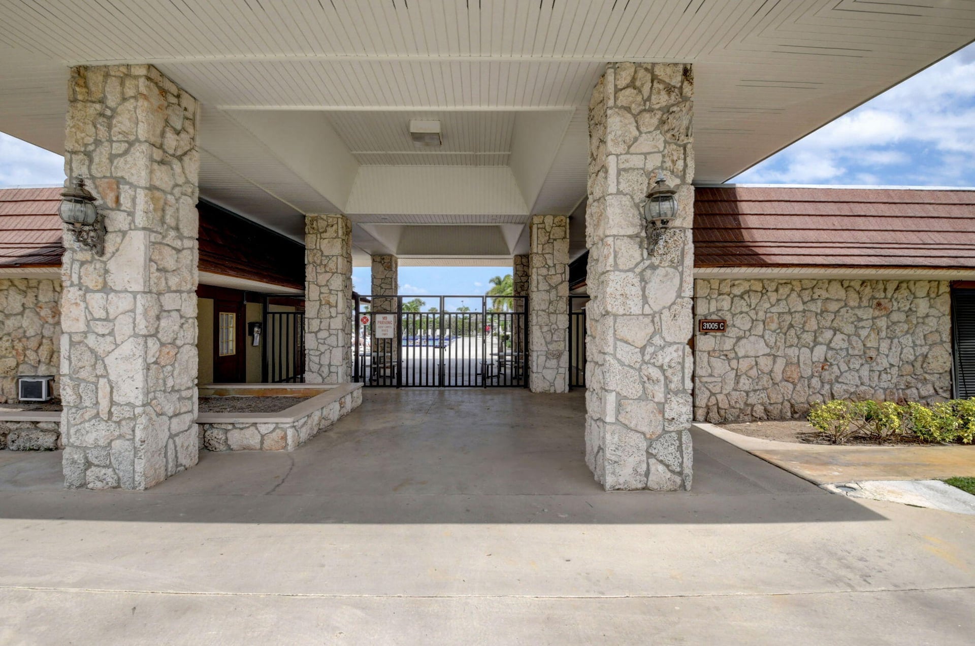 Residence photo 42