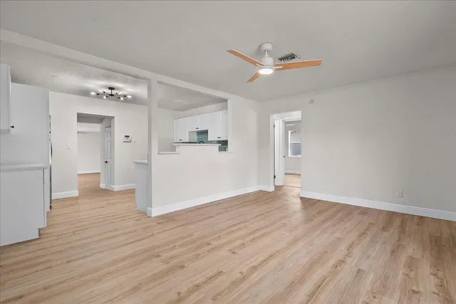  Residence photo 6