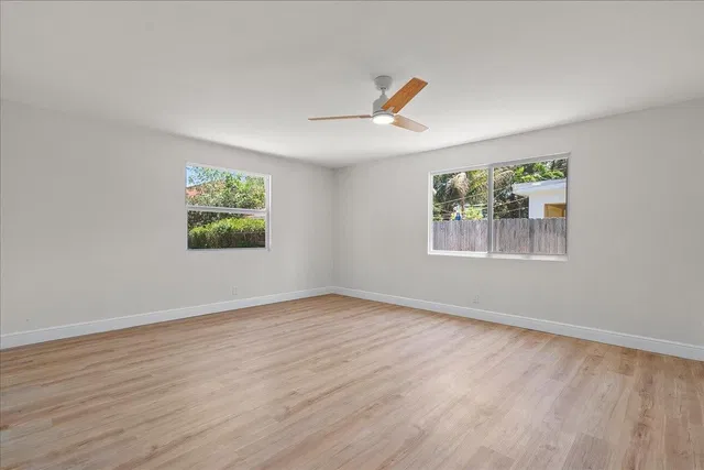  Residence photo 12