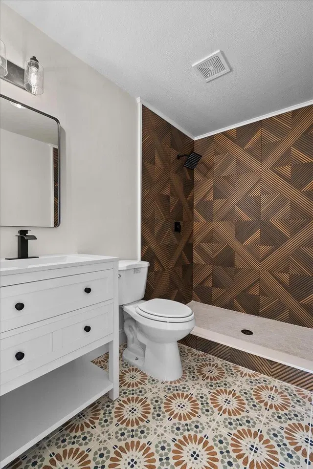  Residence photo 16