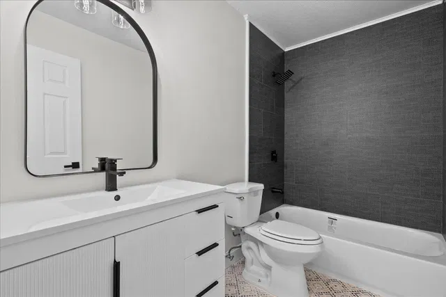 Residence photo 19