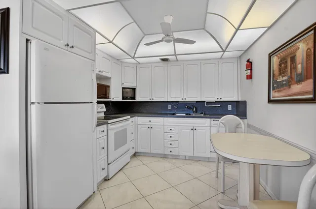 Residence photo 8