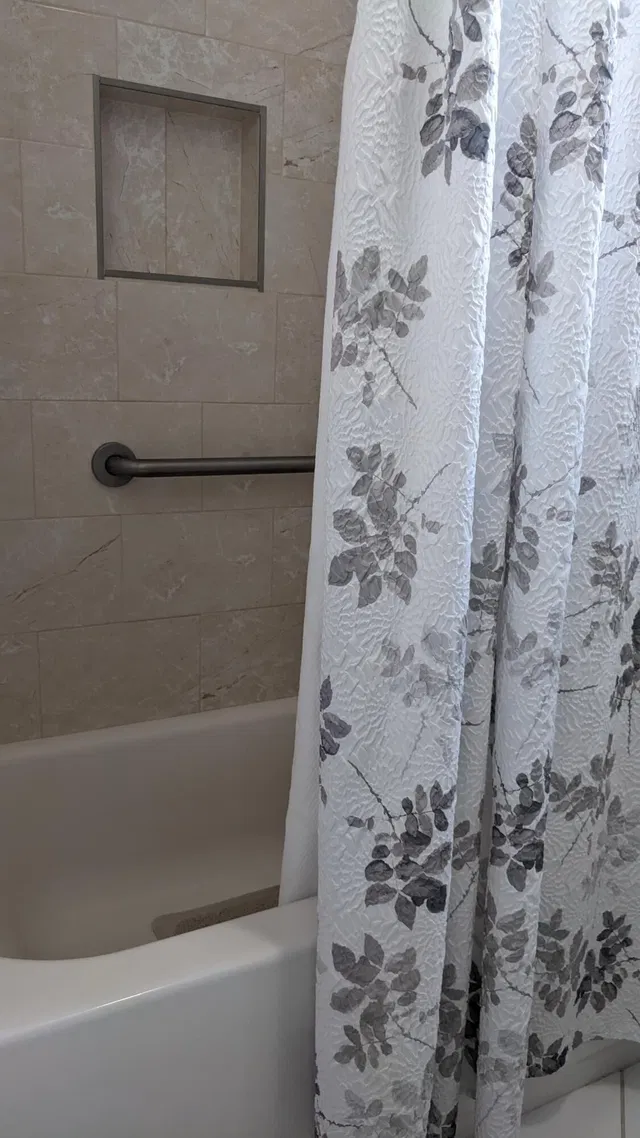 Unit 112 photo 21