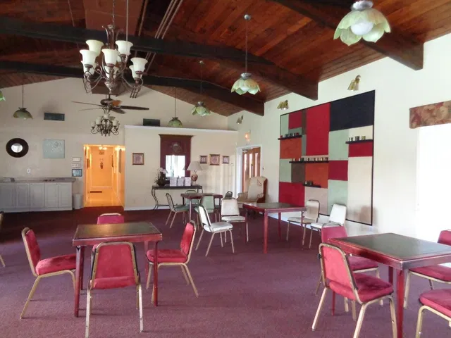 Unit 112 photo 24