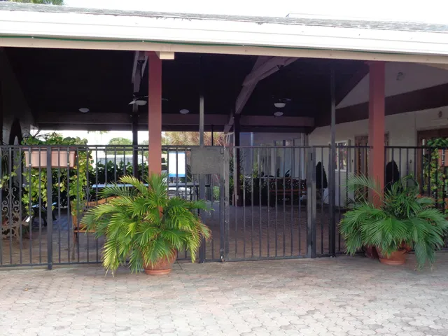 Unit 112 photo 33