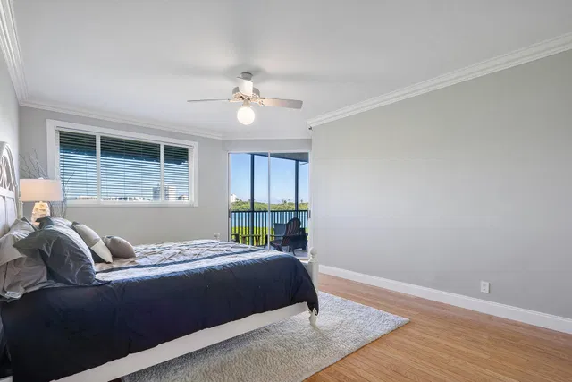 Unit 204 photo 16