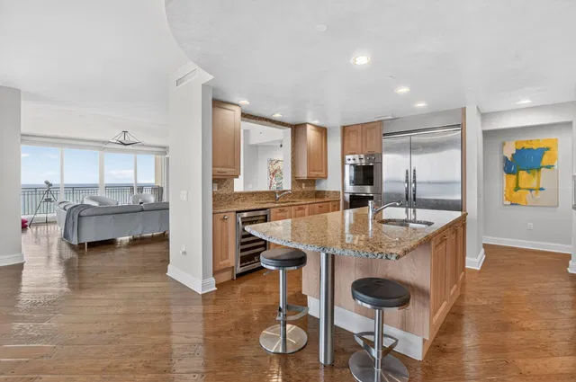 Renaissance on the Ocean Unit 1653 photo 7