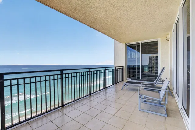 Renaissance on the Ocean Unit 1653 photo 32
