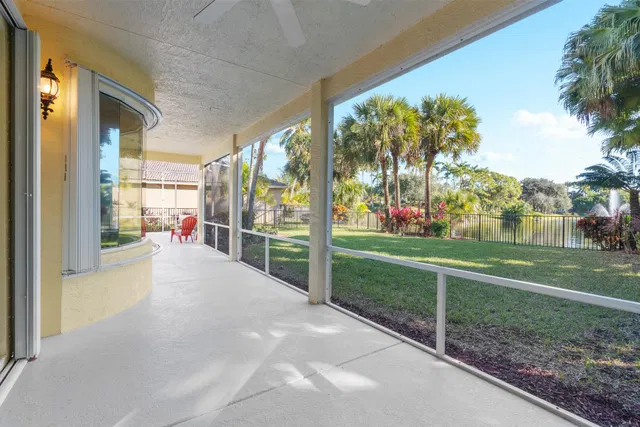 Residence photo 35
