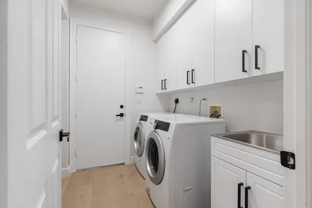 Residence photo 76