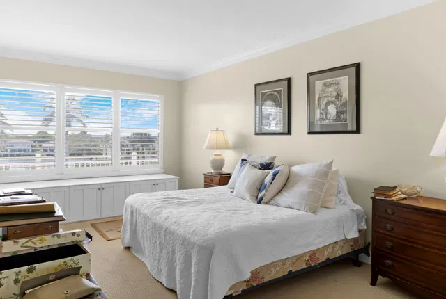  Unit 204 photo 8