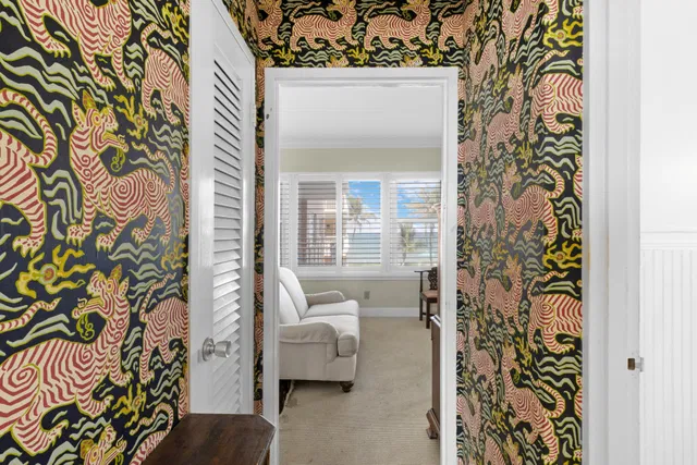  Unit 204 photo 9