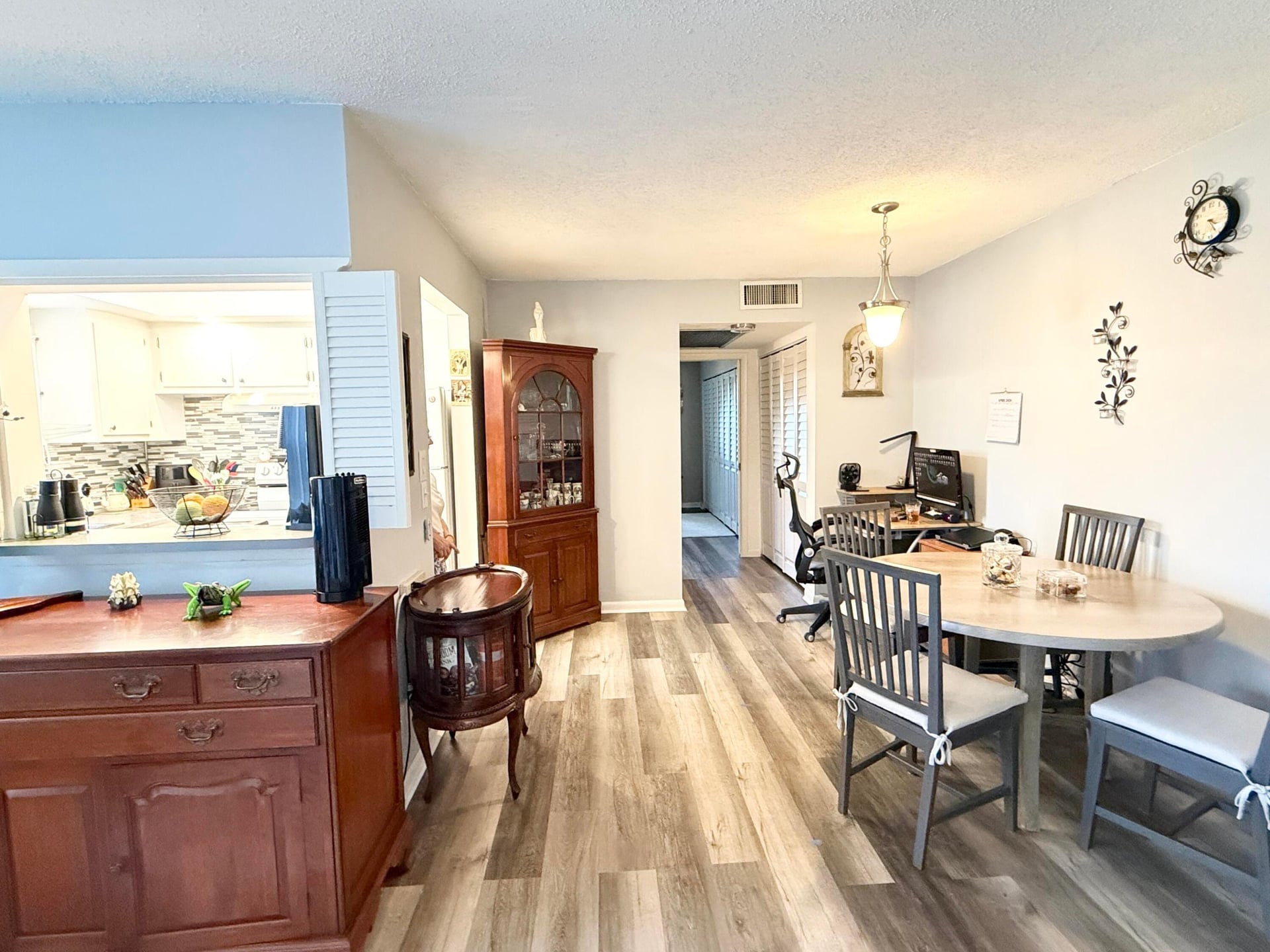 Residence photo 5